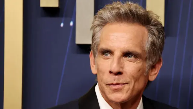 Ben Stiller in a suit on the red carpet