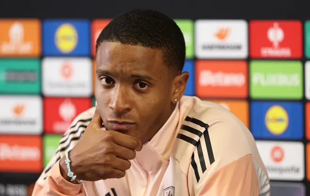 Ezri Konsa