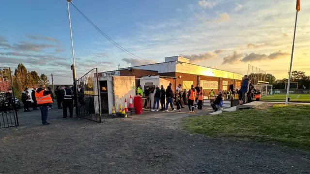 Auchinleck Talbot queue