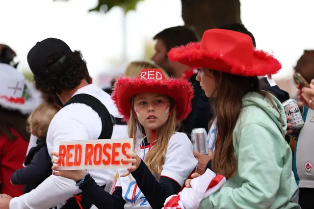 England fans show