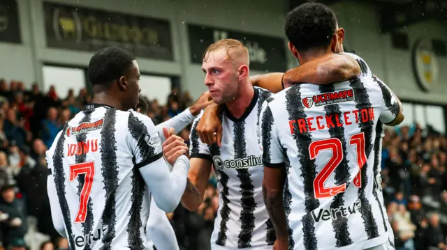 St Mirren players celebrating