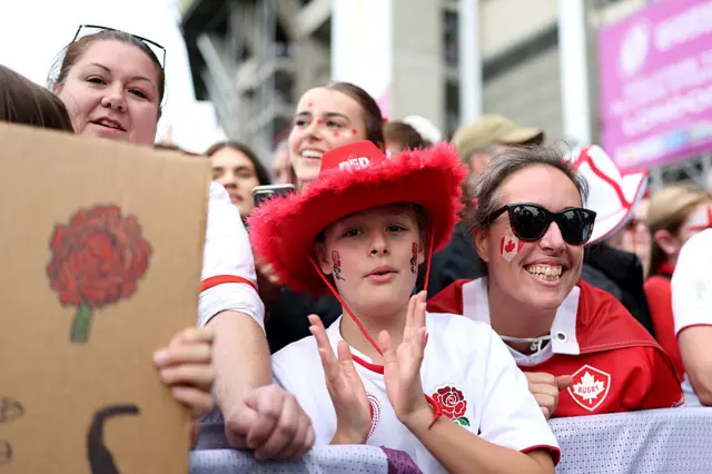 England fans show