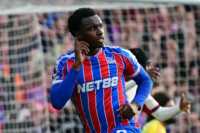 Crystal Palace's English striker #09 Eddie Nketiah celebrates after scoring their late winner