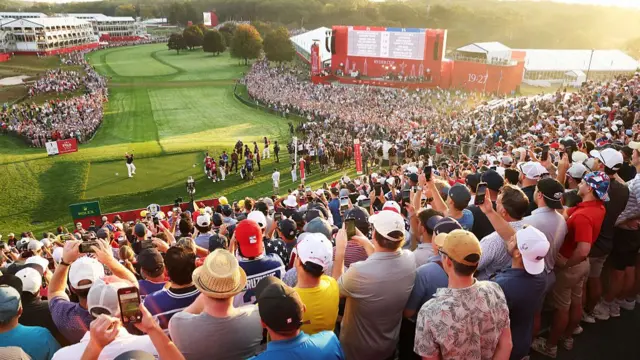 Ryder Cup fans