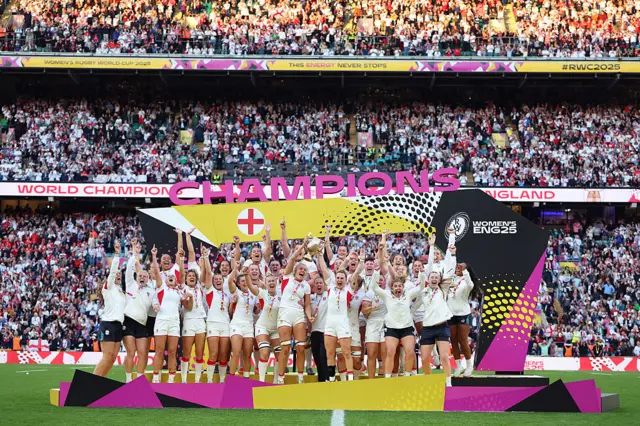 England lifts the Women's Rugby World Cup trophy