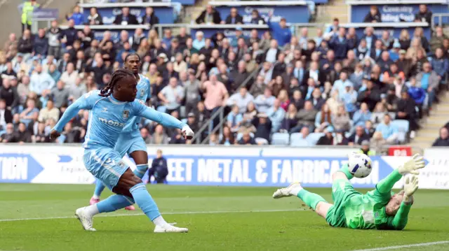 Brandon Thomas-Asante of Coventry City scores