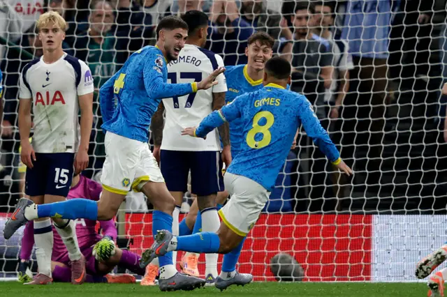 Wolverhampton Wanderers' Uruguayan defender #04 Santiago Bueno (L) celebrates