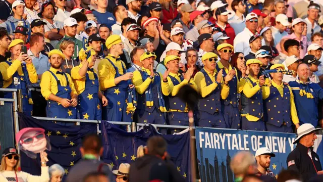 Ryder Cup fans