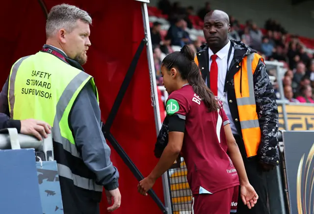 Ines Belloumou of West Ham United walks down the tunnel after being shown a red card during the Barclays Women's Super League match between West Ham United and Chelsea FC at Chigwell Construction Stadium on September 28, 2025 in Dagenham, England