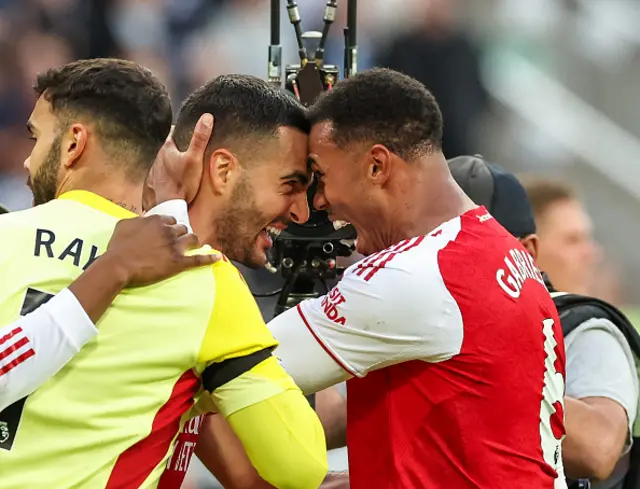 Arsenal's Gabriel and Mikel Merino celebrate