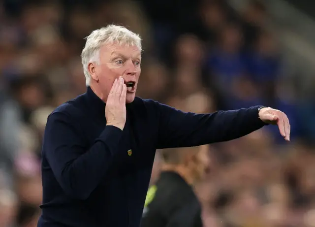 Everton manager David Moyes reacts