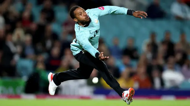 Chris Jordan misses catch