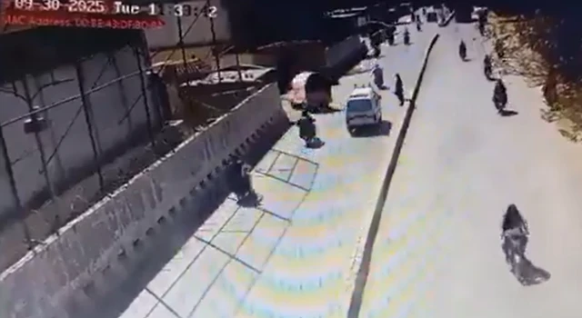 Suspected attacker’s vehicle seen turning the corner moments before the blast