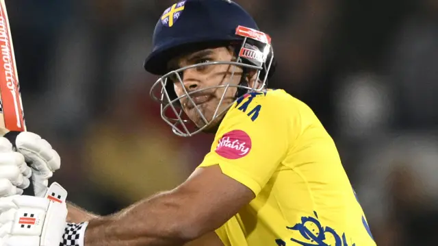 David Bedingham batting