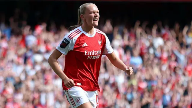 Arsenal celebrate