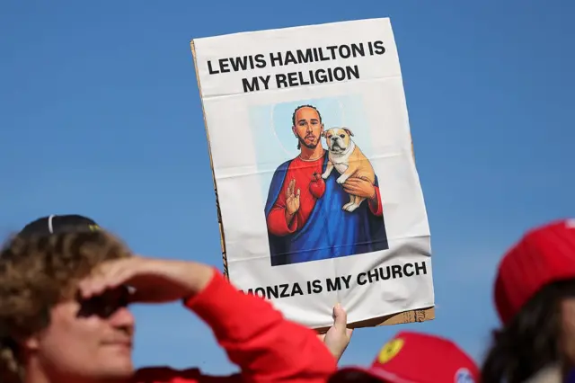 Ferrari fans
