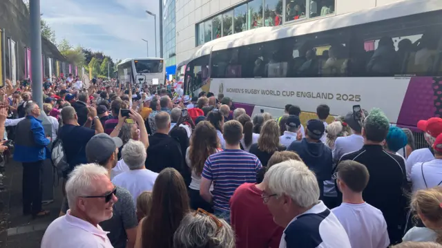 Bus