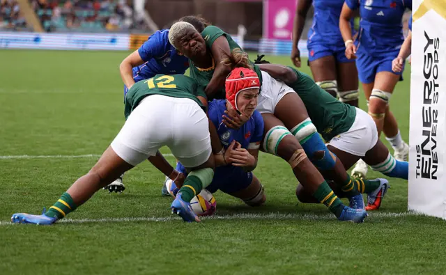 Charlotte Escudero getting tackled