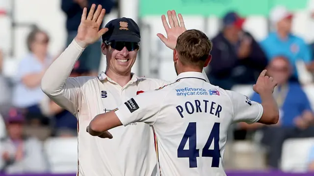 Simon Harmer and Jamie Porter