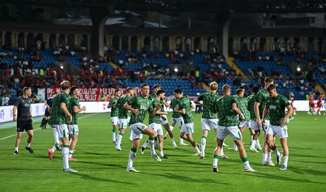 Ireland squad warming up