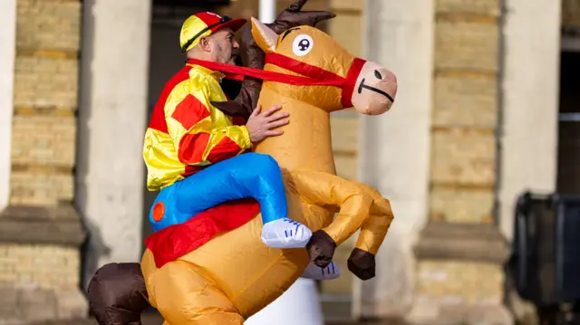 Darts fan in fancy dress