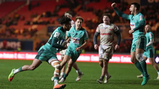 Theo Attissogbe scores