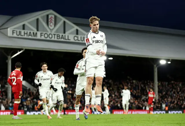 Emile Smith Rowe celebrates