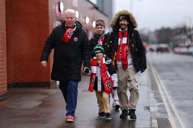 Sheffield United fans arrive at Bramall Lane for Mansfield tie