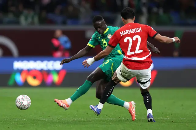 Marmoush closes down Diatta as he prepares to shoot from distance