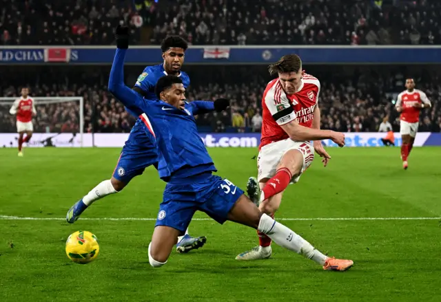 Chelsea's Josh Acheampong in action with Arsenal's Viktor Gyokeres.