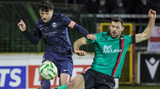 Glentoran v Larne