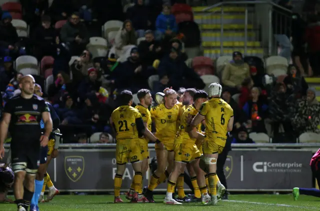 Dragons celebrate at Rodney Parade