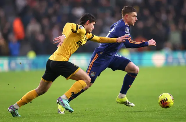 Harvey Barnes of Newcastle United runs with the ball
