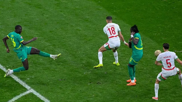 Pape Gueye scores for Senegal