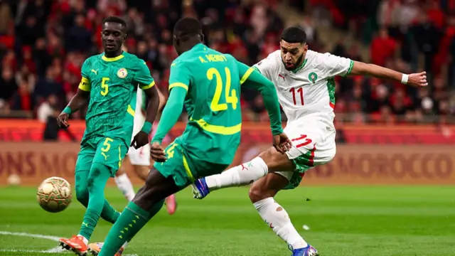 Ismael Saibari shots at goal
