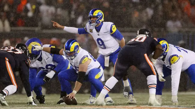Line of scrimmage for Los Angeles Rams