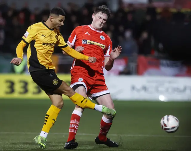 Shaun Leppard tackles the ball