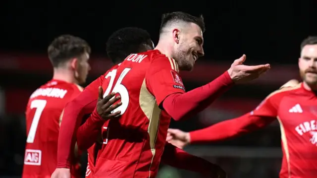 Ryan Graydon celebrates his goal