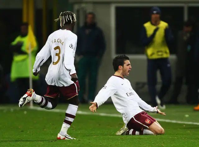 Cesc Fabregas knee sliding in the San Siro