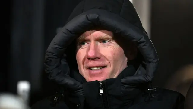 Paul Scholes at Salford v Swindon