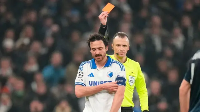 Napoli red card