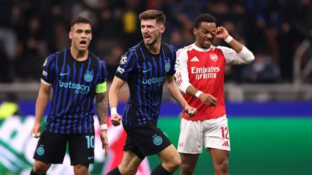 Sucic celebrating