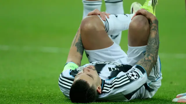Guimares down injured.