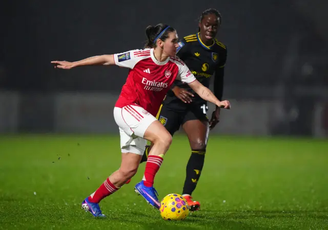 Arsenal's Mariona Caldentey (left) and Manchester United's Simi Awujo in action during the Subway Women's League C