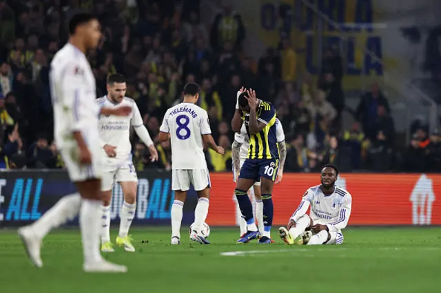 Jhon Duran of Fenerbahce SK reacts