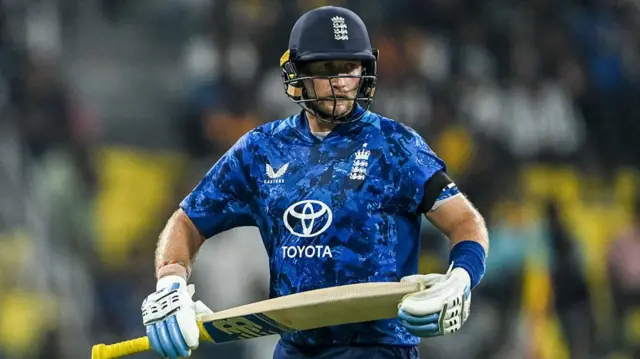 England's Joe Root walks back to the pavilion after his dismissal
