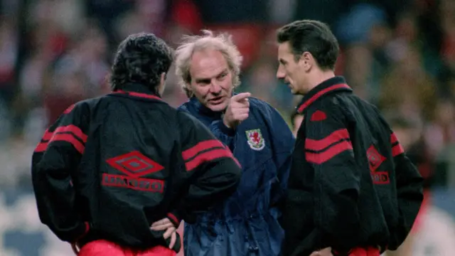 Yorath with Ian Rush and Dean Saunders before a match in 1993