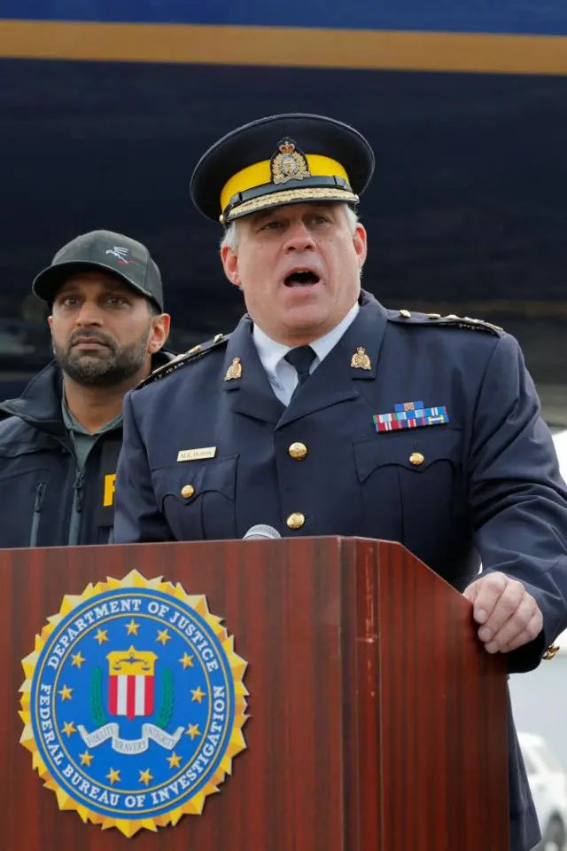 Ủy viên Cảnh sát Hoàng gia Canada, Michael Duheme