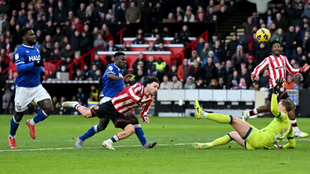 Callum O'Hare scores for Sheffield United