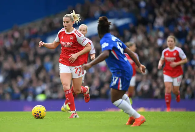 Alessia Russo on the ball